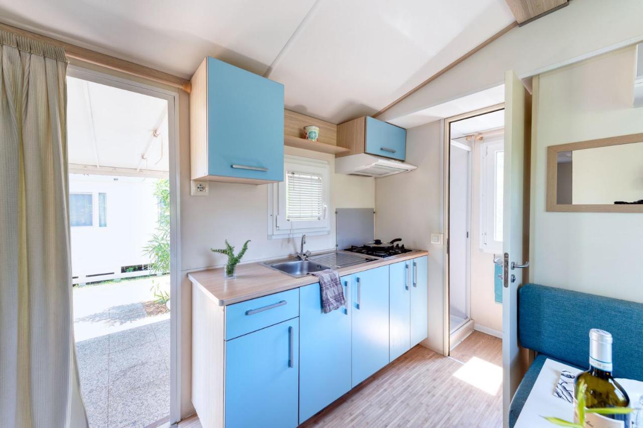 San Benedetto Camping Relais Peschiera del Garda Exterior foto