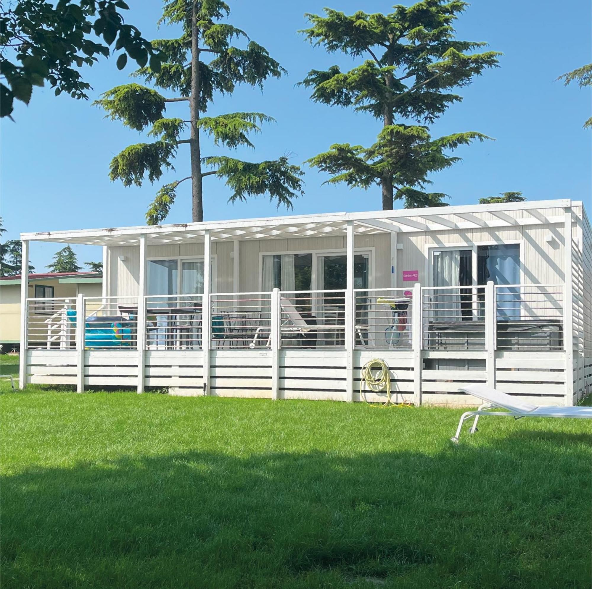 San Benedetto Camping Relais Peschiera del Garda Exterior foto
