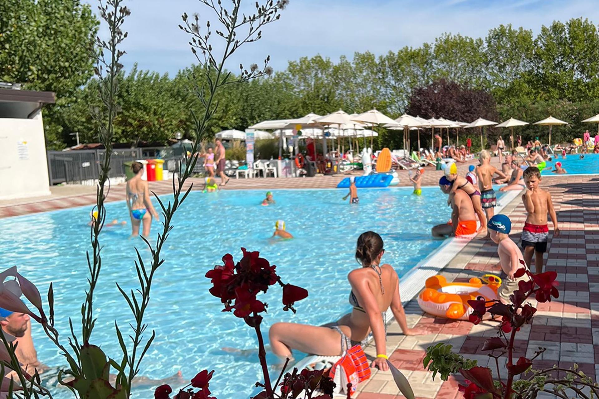 San Benedetto Camping Relais Peschiera del Garda Exterior foto